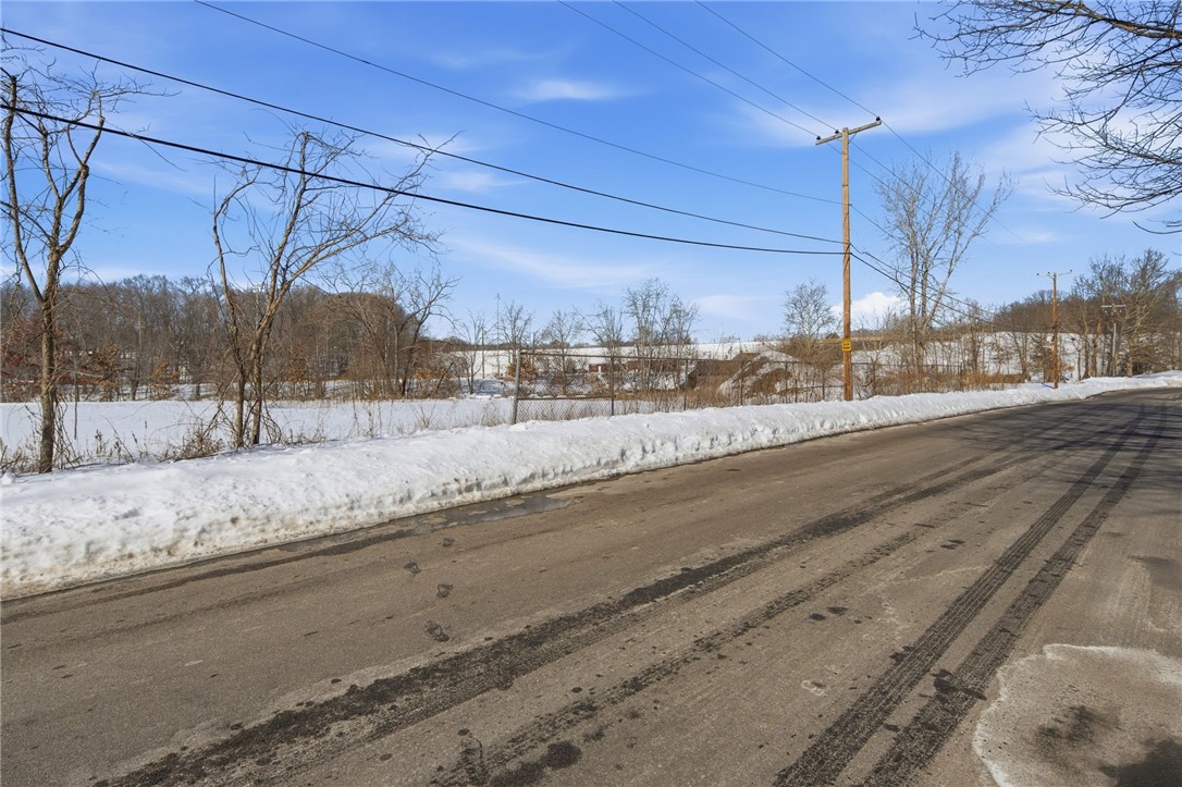 256 Privilege Street Woonsocket, RI 02895 - Photo 33 of 36