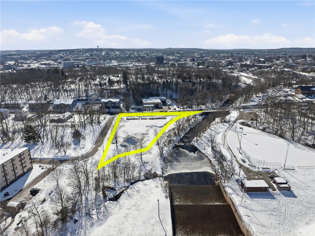 256 Privilege Street Woonsocket, RI 02895 - Photo 9 of 36