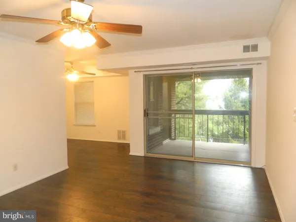 $2,200 | 7925 Coriander Drive, Unit 12, Gaithersburg, MD 20879