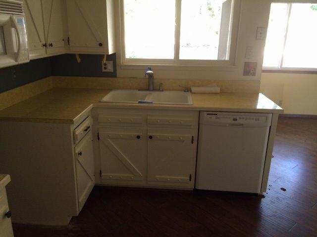 464 Connie Lane Merlin, OR 97532 - Photo 3 of 25 Gallery Image 3
