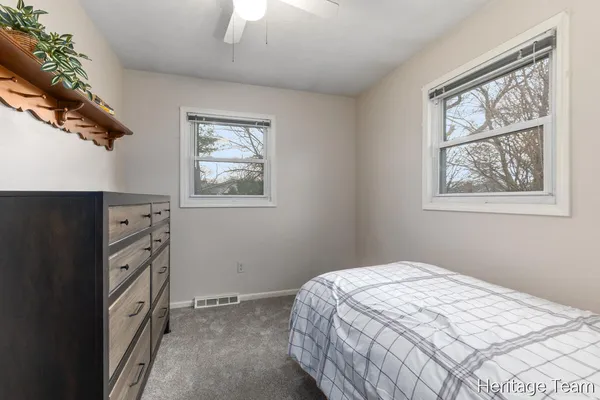 $414,900 | 8116 Birchwood Avenue, Jenison, MI 49428