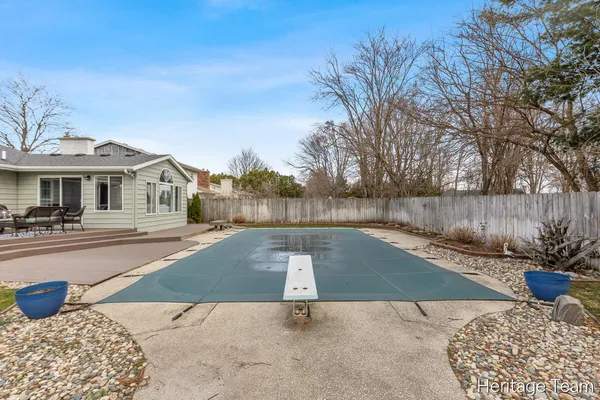 $414,900 | 8116 Birchwood Avenue, Jenison, MI 49428