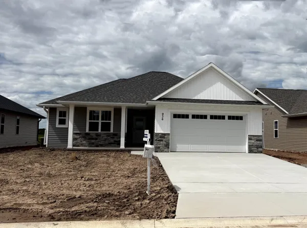 $411,900 | 936 Enclave Court, De Pere, WI 54115