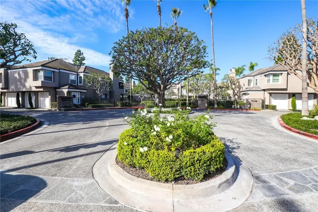 $1,200,000 | 48 Baycrest Court, Unit 32, Newport Beach, CA 92660