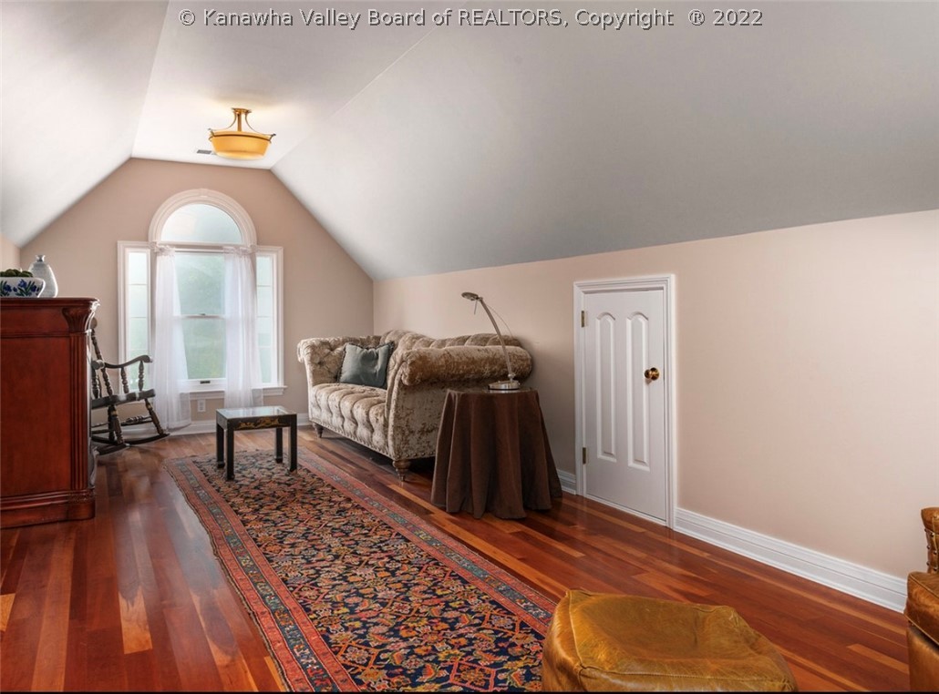 19 Foxchase Road Charleston, WV 25304 - Photo 17 of 39 Gallery Image 17