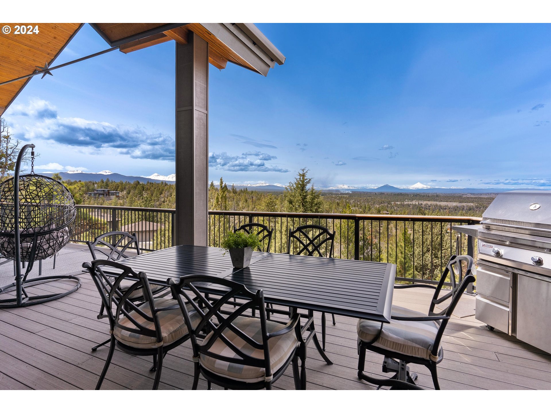 1265 Archie Briggs Road Bend, OR 97703 - Photo 7 of 44 Gallery Image 7