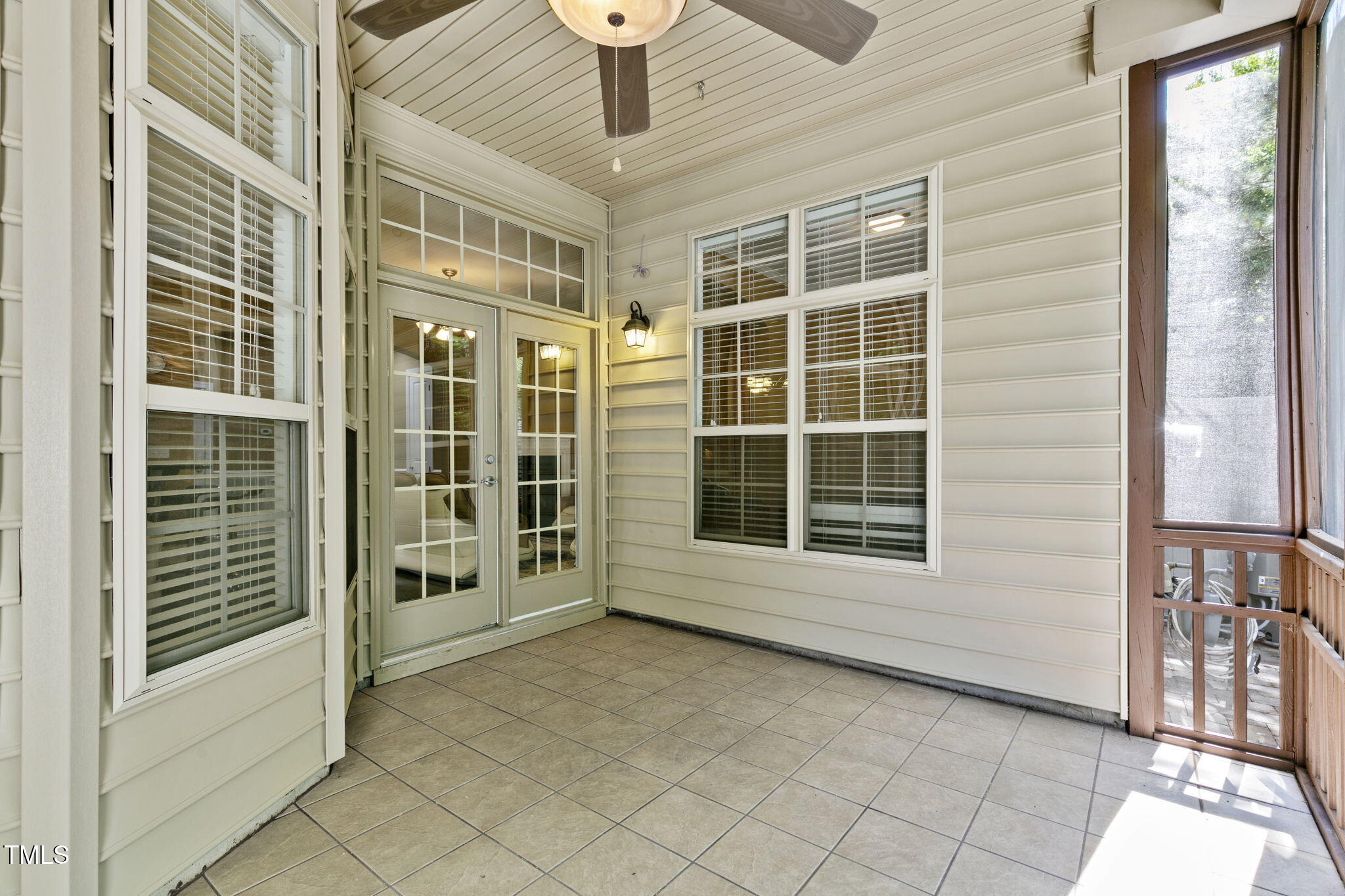 140 Sunstone Drive Cary, NC 27519 - Photo 21 of 41 6-web-or-mls-140-sunstone-dr-cary-nc-usa