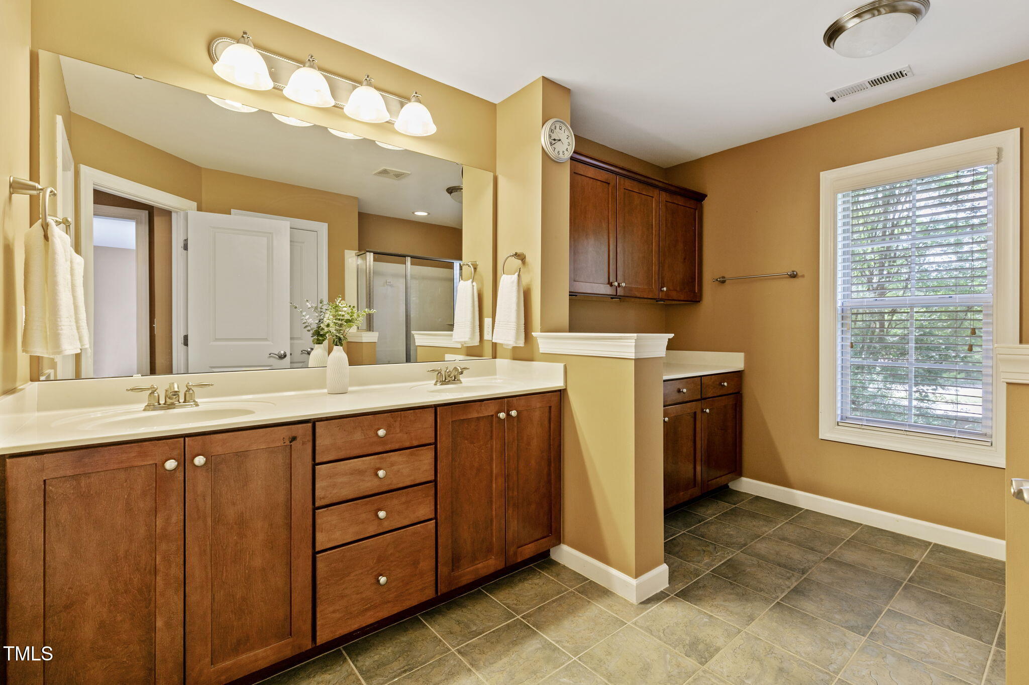 140 Sunstone Drive Cary, NC 27519 - Photo 25 of 41 29-web-or-mls-140-sunstone-dr-cary-nc-us