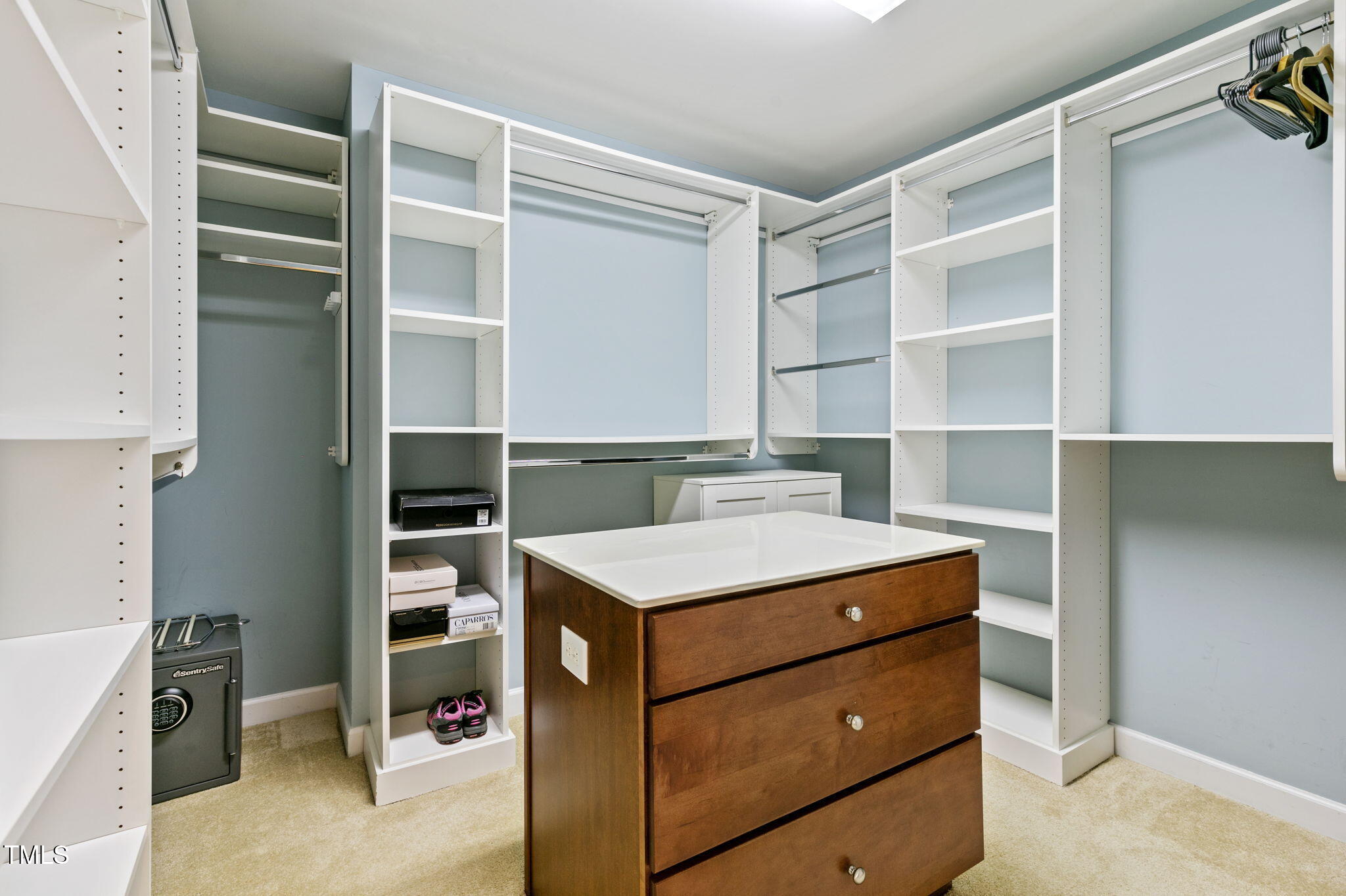 140 Sunstone Drive Cary, NC 27519 - Photo 26 of 41 28-web-or-mls-140-sunstone-dr-cary-nc-us