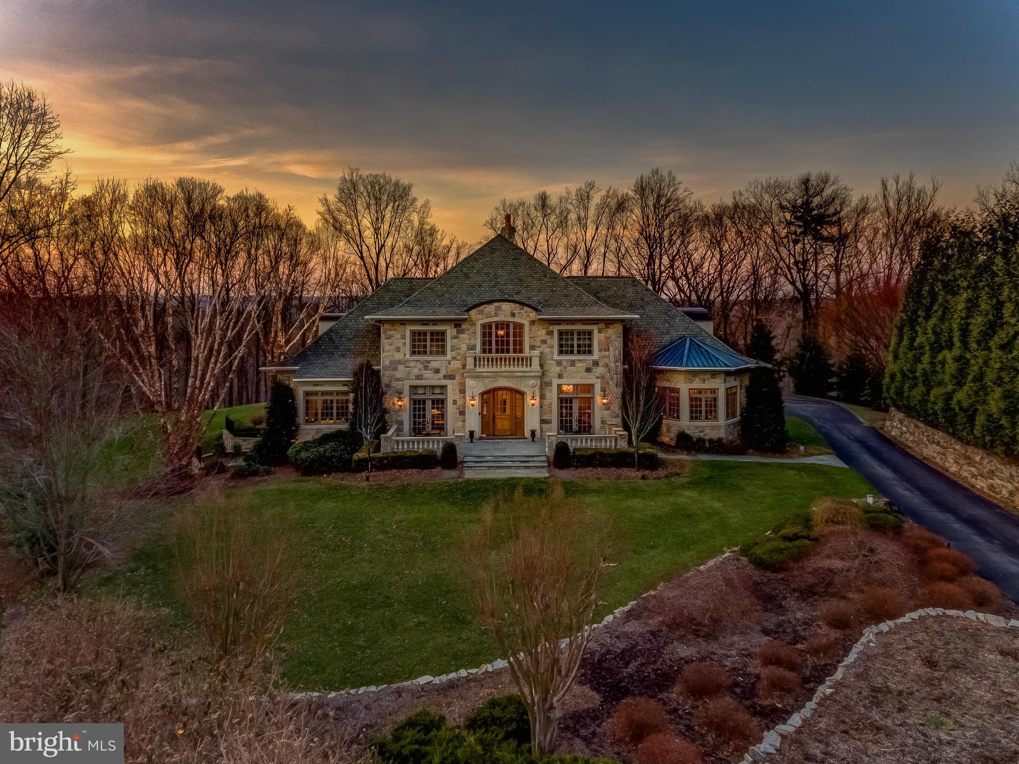 5 Hayfields Road Hunt Valley, MD 21030 - Photo 28 of 30 a front view of a house with garden