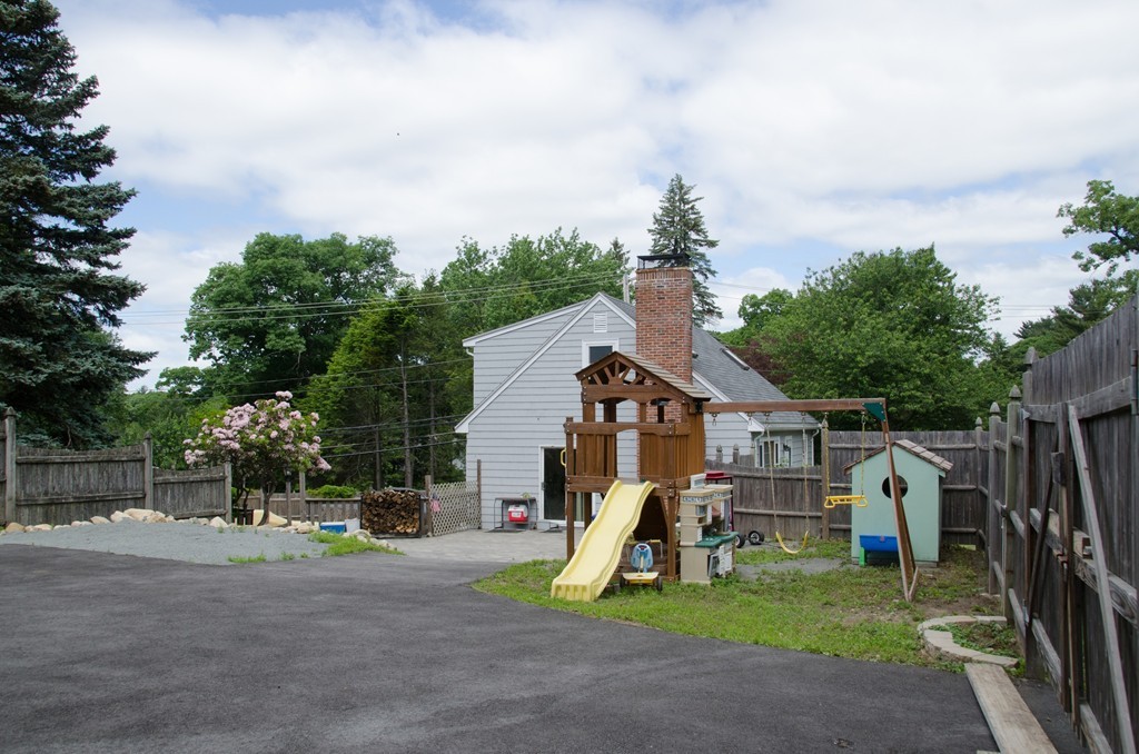 3 Old County Road Saugus, MA 01906 - Photo 3 of 23 Gallery Image 3