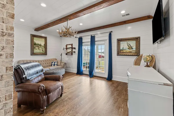 $2,399,999 | 1103 Rogues Fork Road, Bethpage, TN 37022