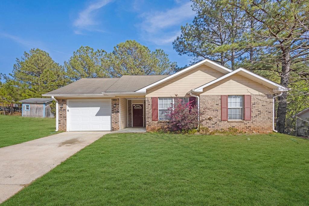 520 Crick Point Palmetto, GA 30268 - Photo 1 of 1