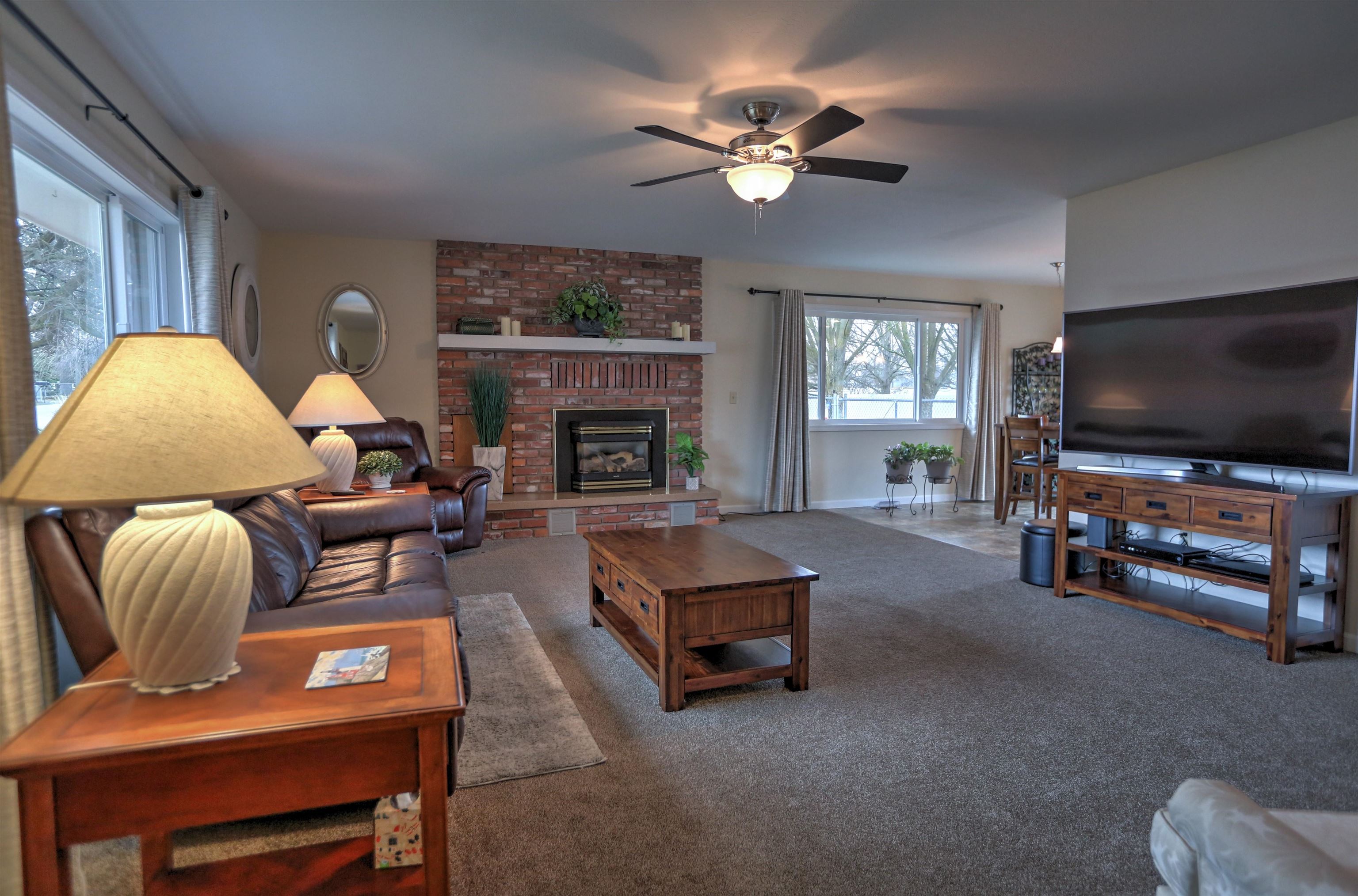 1105 North Pierce Road Spokane Valley, WA 99206 - Photo 6 of 36 Gallery Image 6