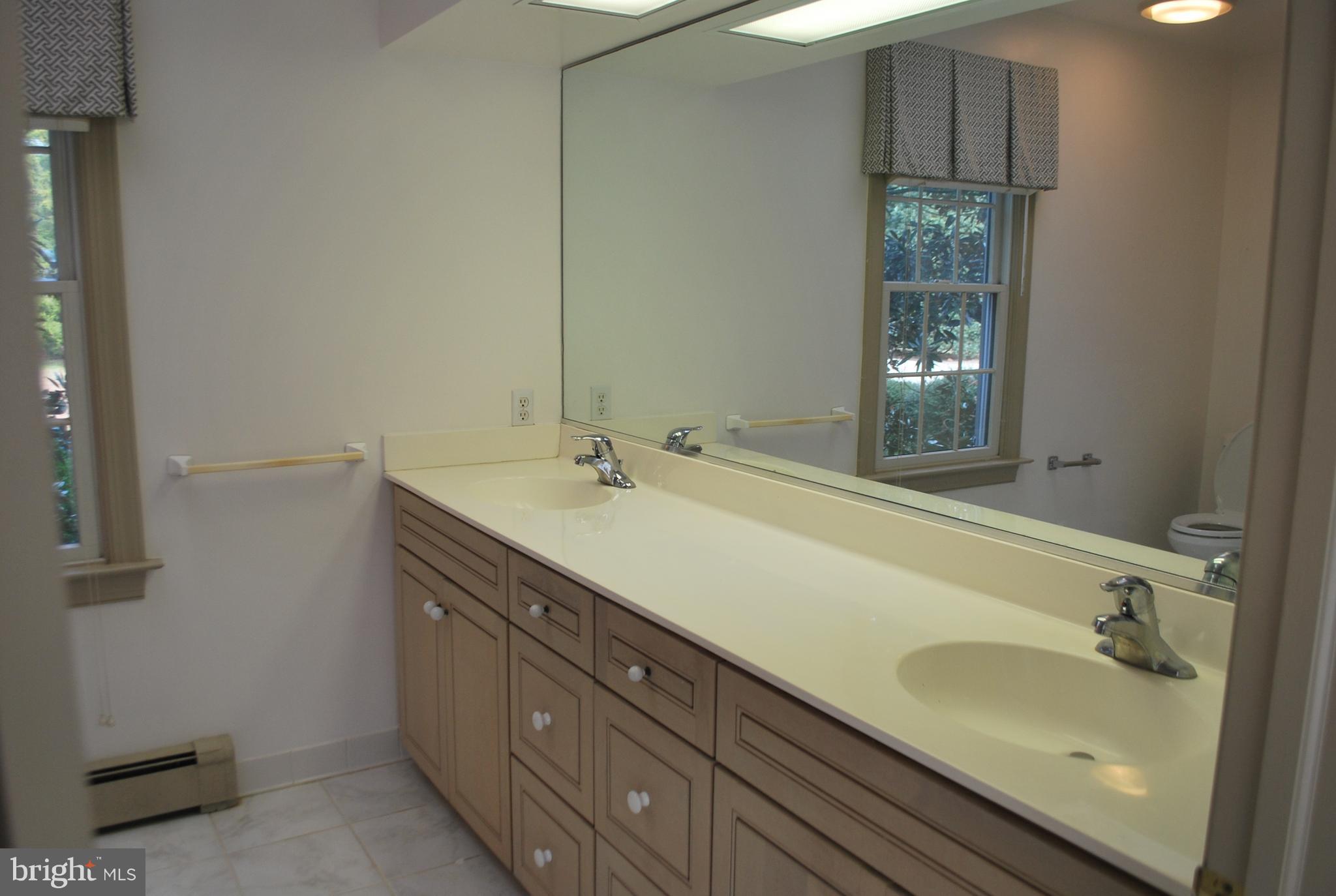 6765 Cookes Hope Road Easton, MD 21601 - Photo 32 of 46 Master Bath