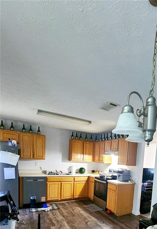 144 Blake Avenue Jackson, GA 30233 - Photo 5 of 13