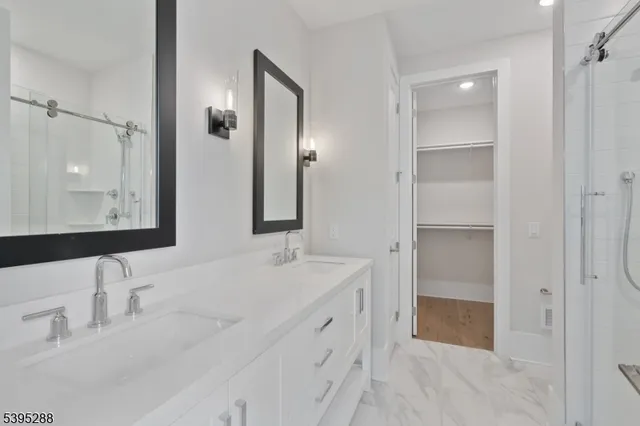 $749,900 | 102 Iris Court, Warren, NJ 07059