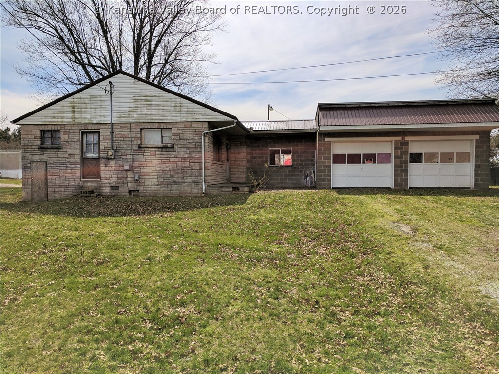 594 Fairview Road Point Pleasant, WV 25550 - Photo 1 of 17 Gallery Image 1