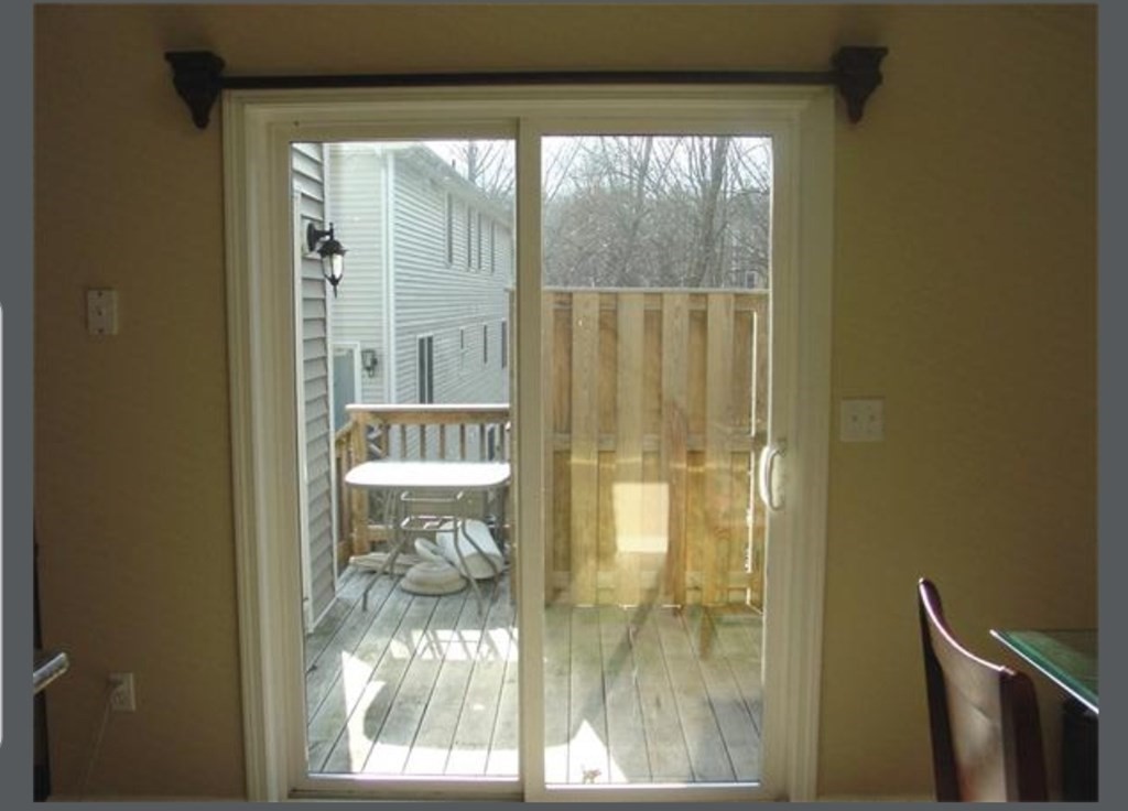 96 Upland Street Worcester, MA 01607 - Photo 11 of 41 Gallery Image 11