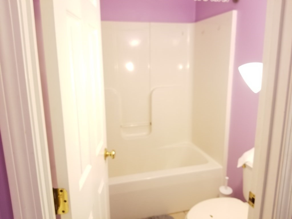 96 Upland Street Worcester, MA 01607 - Photo 19 of 41 Gallery Image 19
