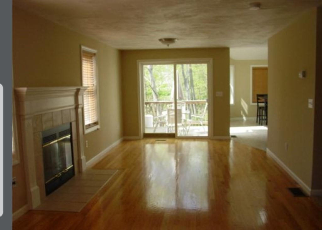 96 Upland Street Worcester, MA 01607 - Photo 10 of 41 Gallery Image 10