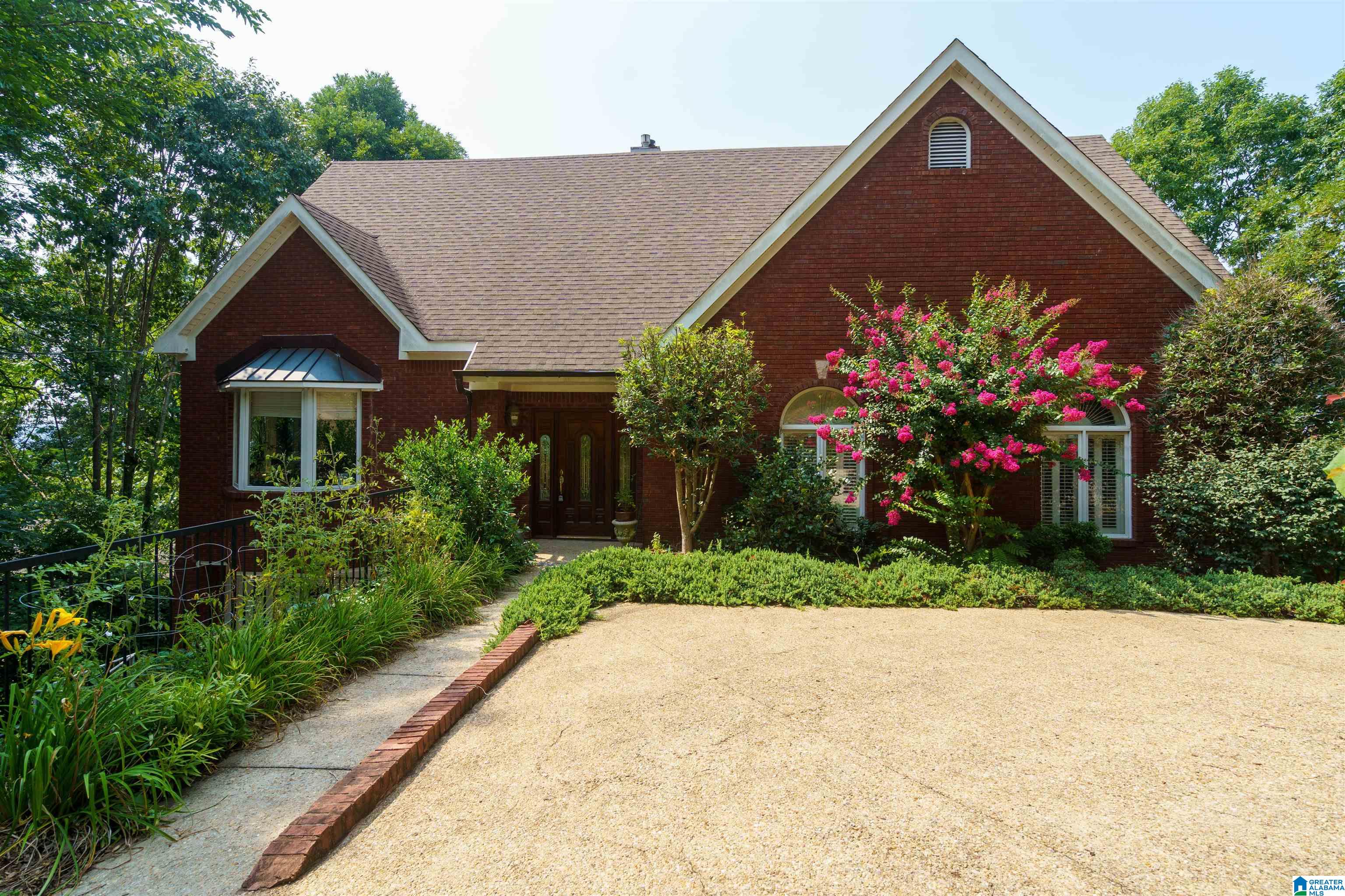 4916 Altamont Road South Birmingham, AL 35222 - Photo 1 of 46