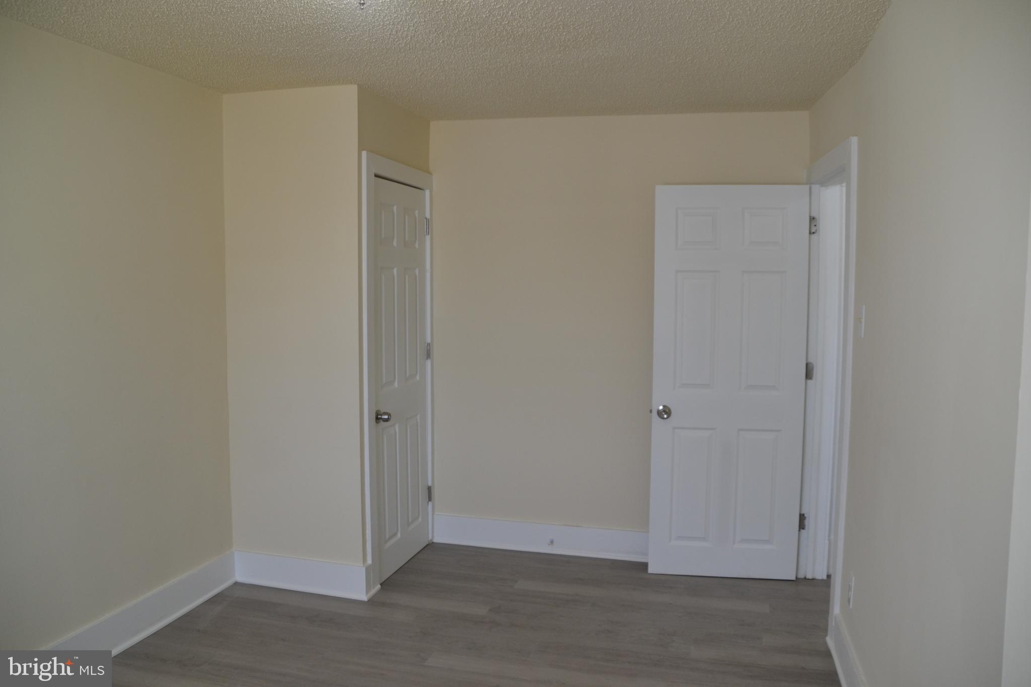 6951 Clinton Road Upper Darby, PA 19082 - Photo 27 of 34