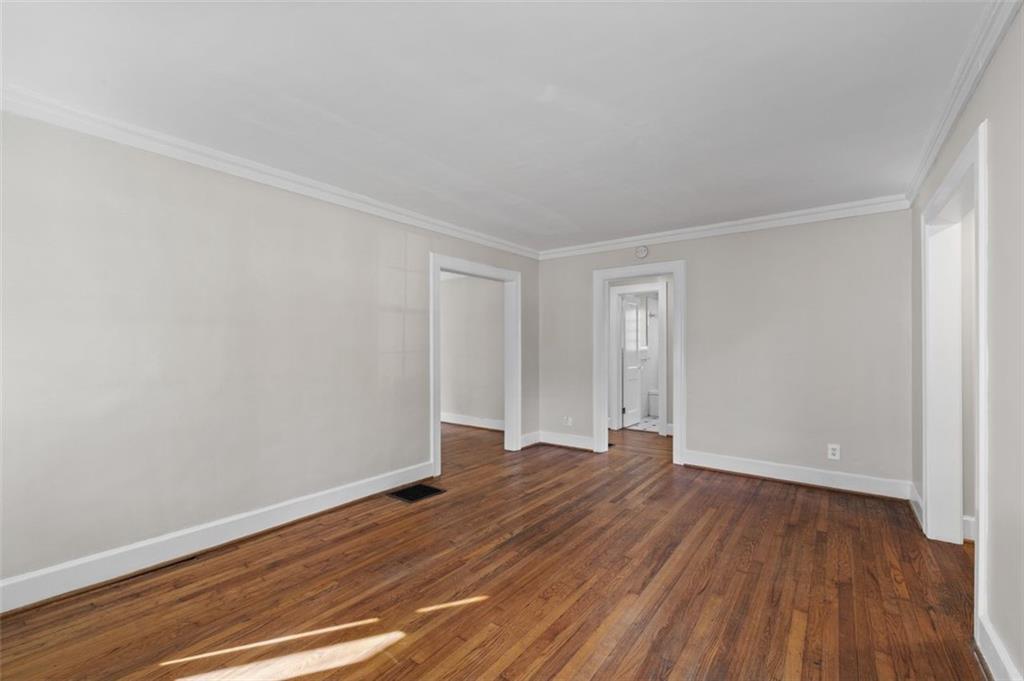 800 Berkeley Avenue Northwest Atlanta, GA 30318 - Photo 11 of 30