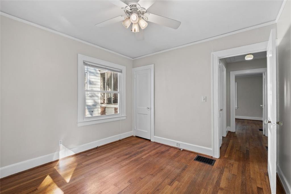 800 Berkeley Avenue Northwest Atlanta, GA 30318 - Photo 14 of 30