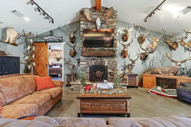 $1,970,000 | 14825 Cannon Road, Red Bluff, CA 96080