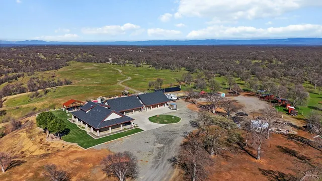 $1,970,000 | 14825 Cannon Road, Red Bluff, CA 96080