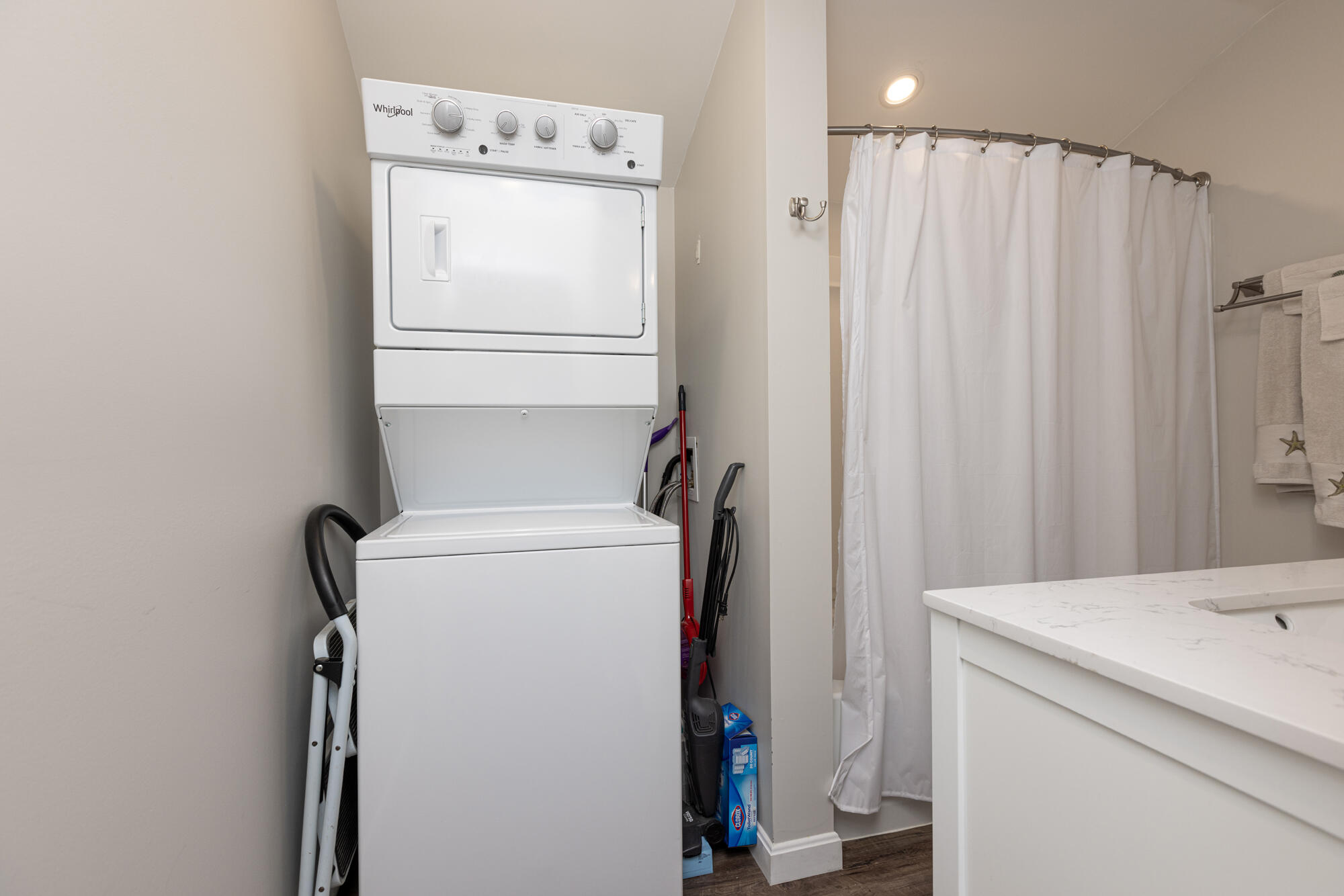 158 Pownal Road Freeport, ME 04032 - Photo 43 of 50 Apartment-6