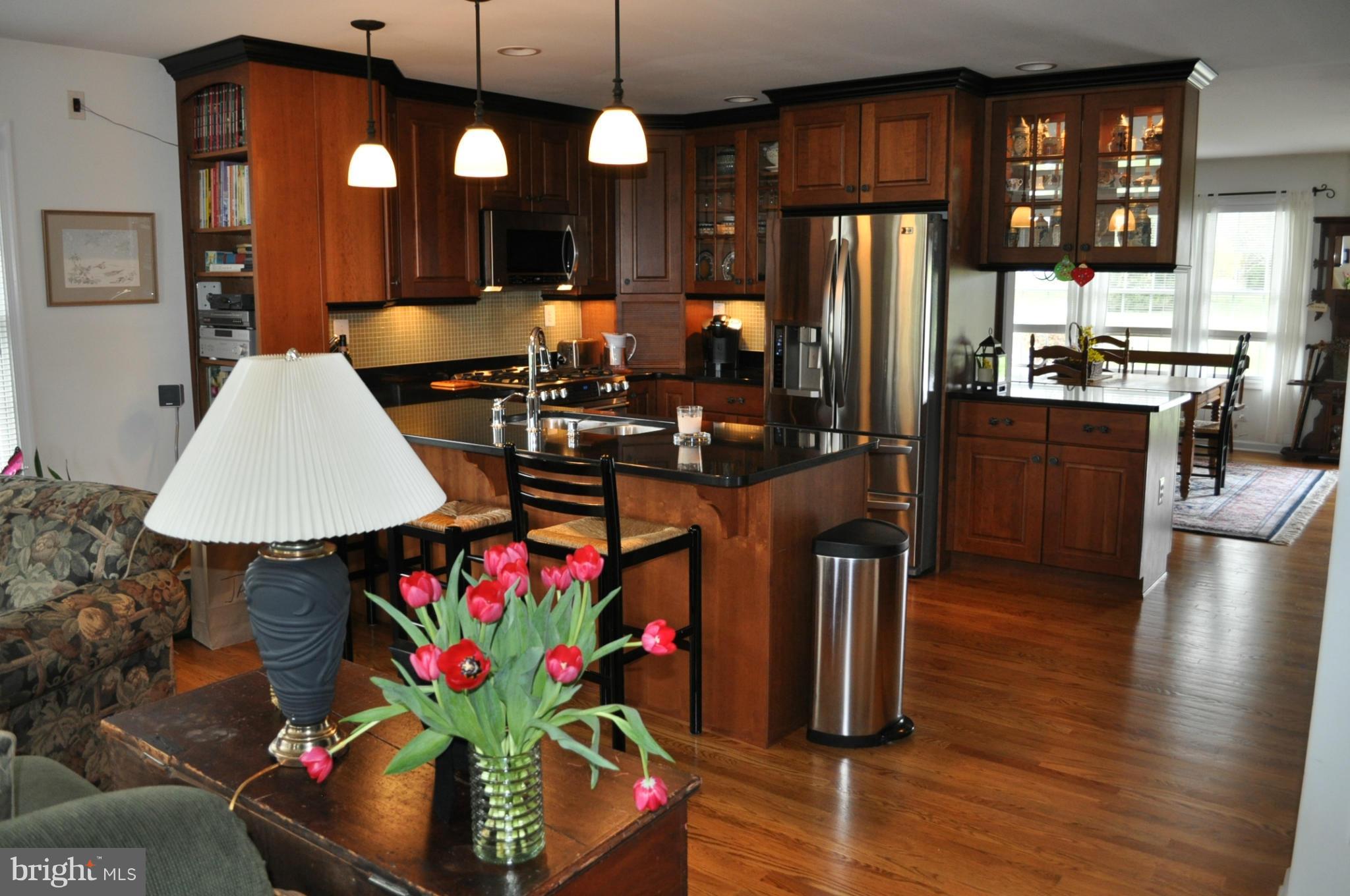 509 Uniontown Road Westminster, MD 21158 - Photo 8 of 18 Stainless steel appliances
