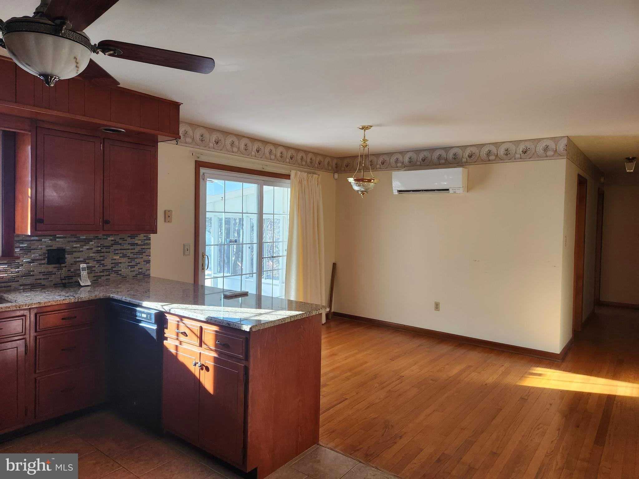 206 Timber Road Lebanon, PA 17042 - Photo 2 of 11 Gallery Image 2