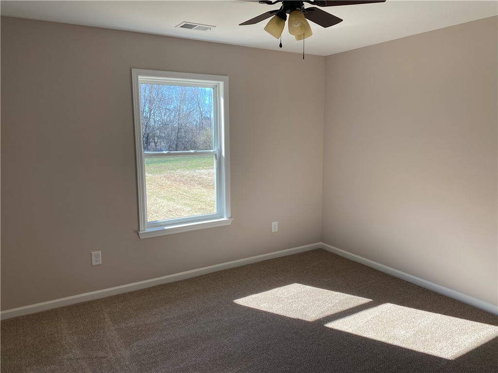 126 Willingham Road Belton, SC 29627 - Photo 7 of 13