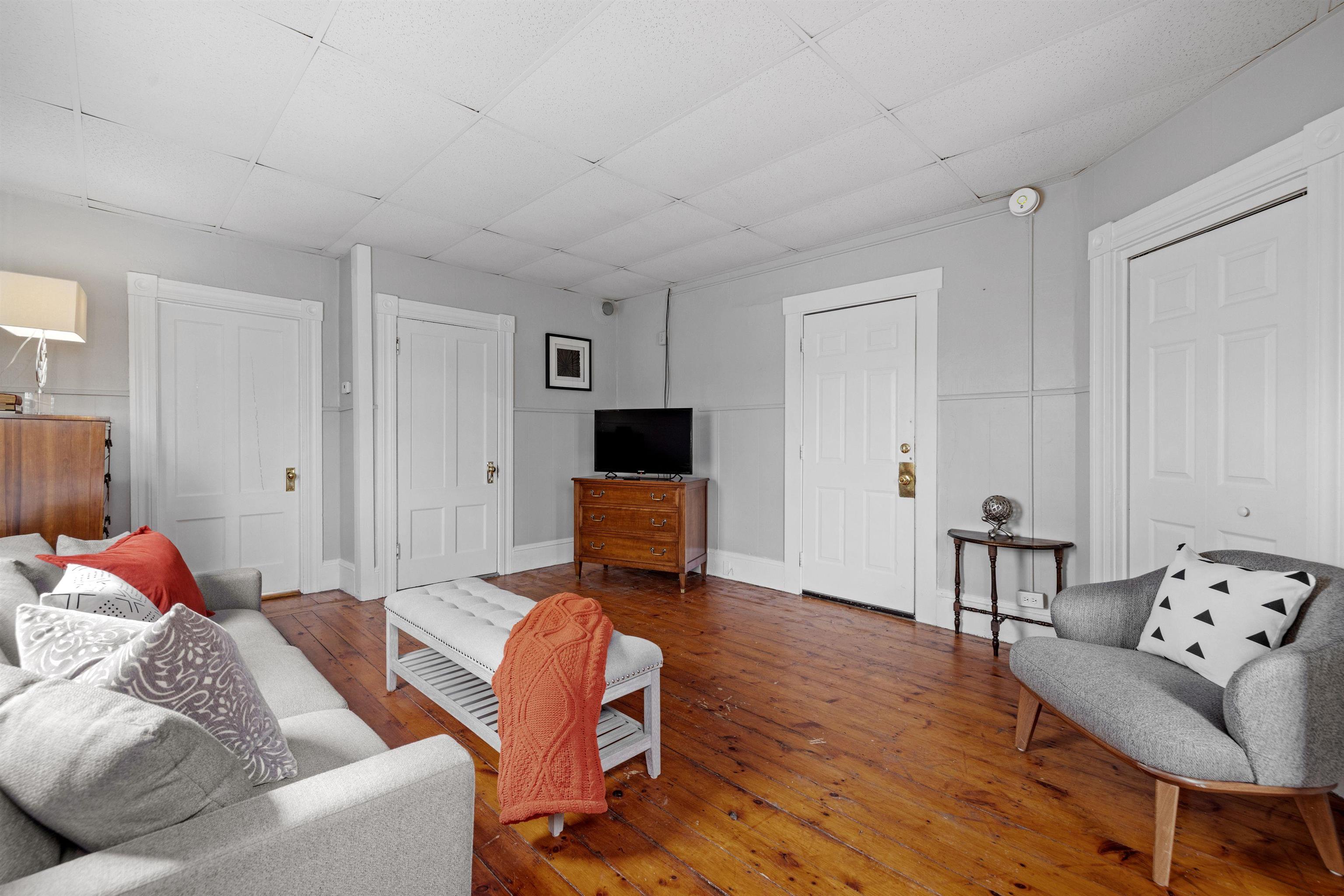 792 Grove Street, Unit 7 Manchester, NH 03103 - Photo 18 of 29