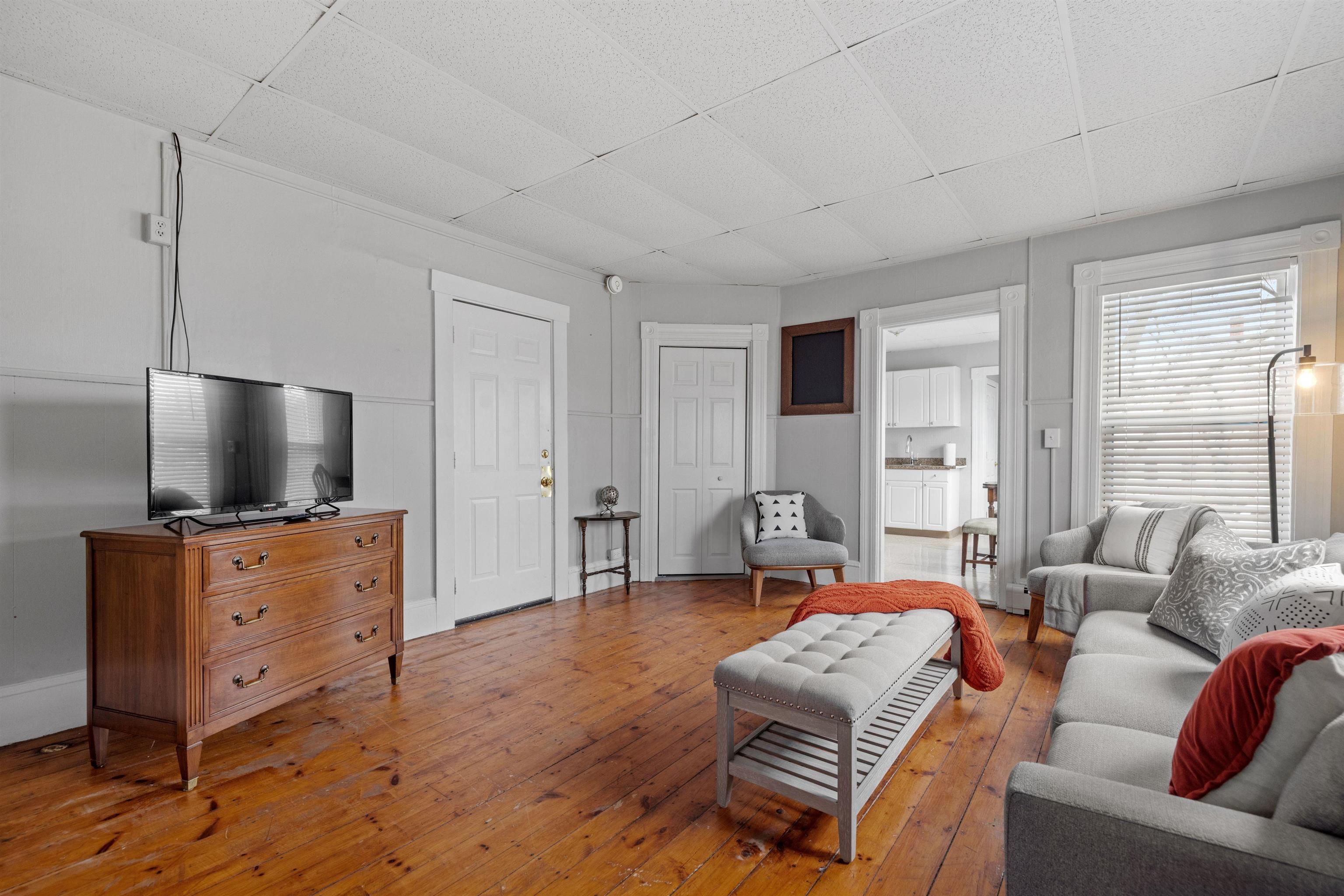 792 Grove Street, Unit 7 Manchester, NH 03103 - Photo 10 of 29