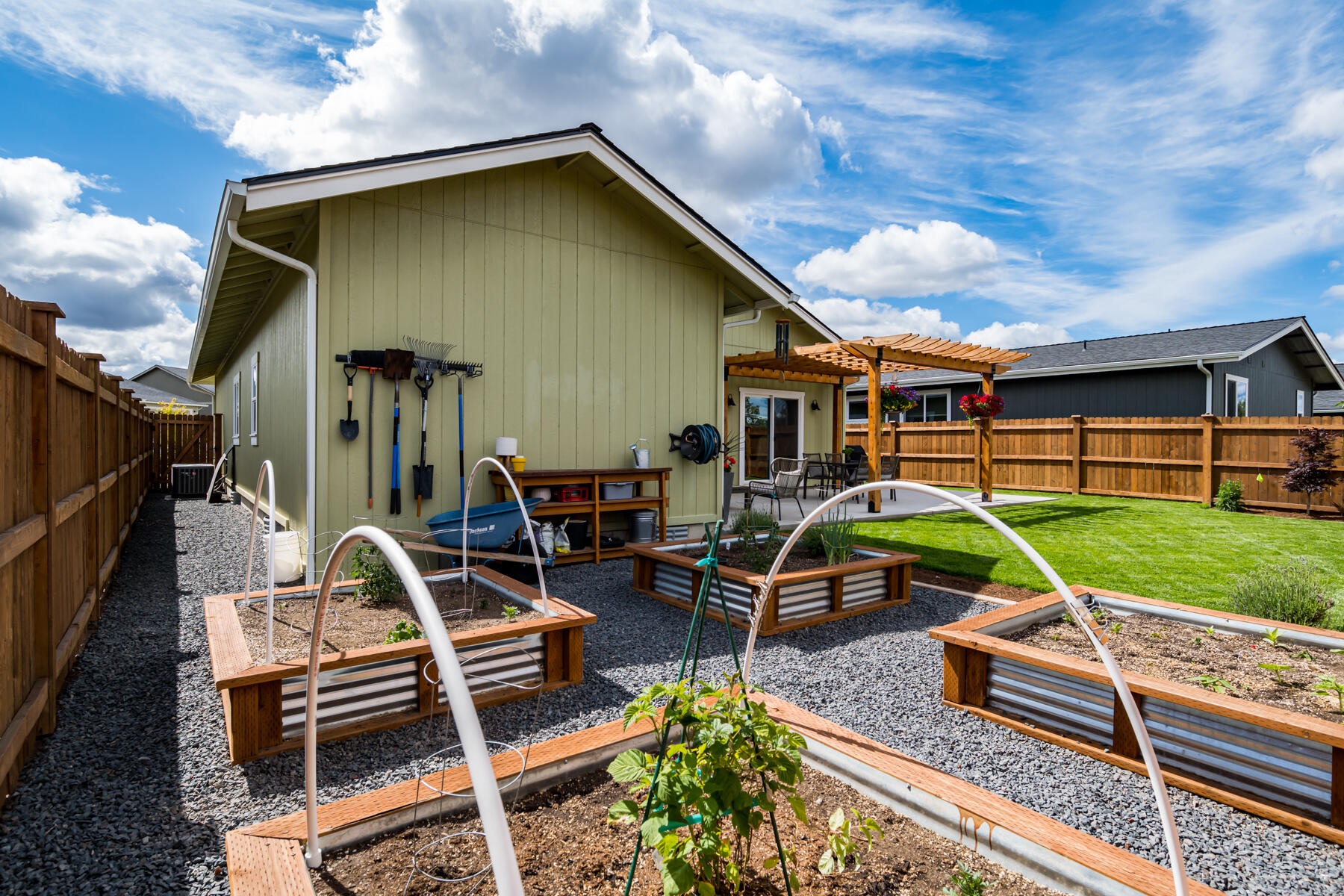 63893 Hunters Circle Bend, OR 97701 - Photo 31 of 38 JH5_1376