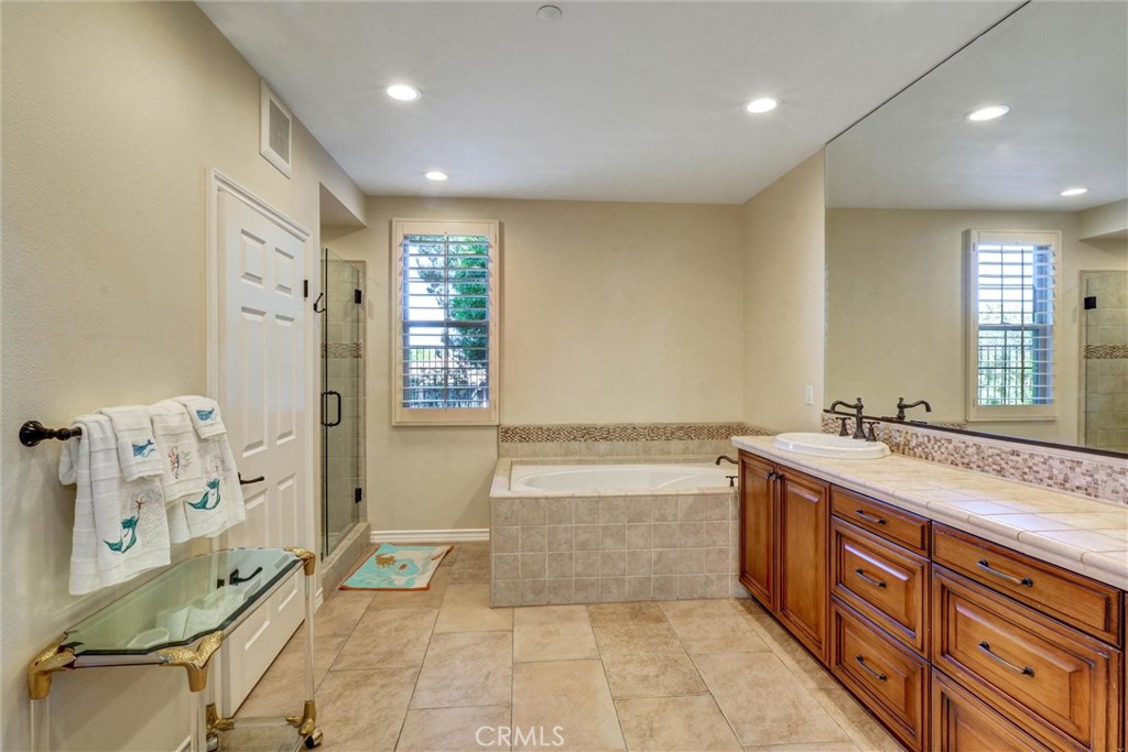 7 Tuscany Ladera Ranch, CA 92694 - Photo 32 of 64