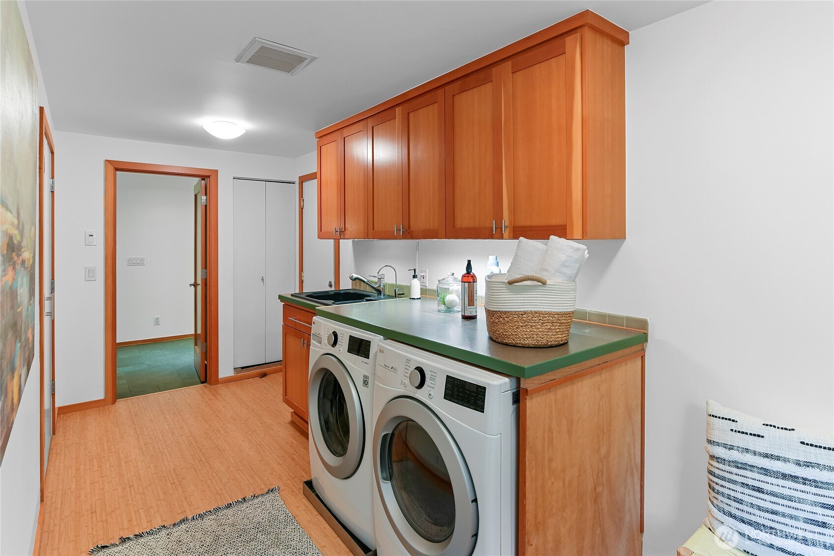 6133 Lariat Loop Bainbridge Island, WA 98110 - Photo 31 of 40 a utility room with dryer and washer