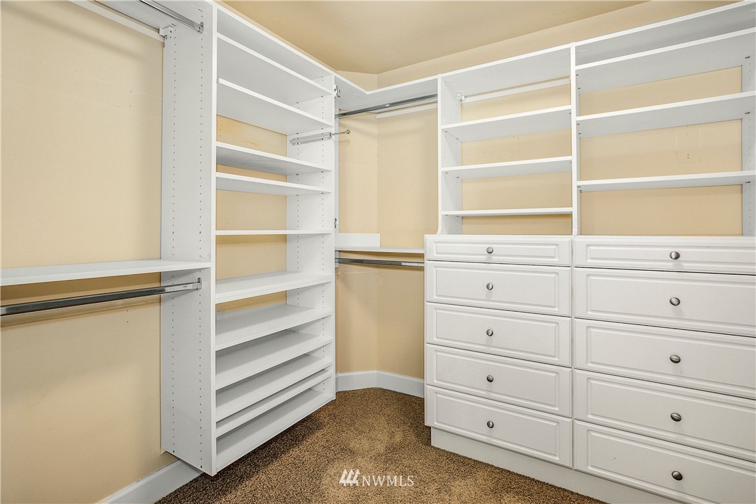 2409 Meadow Avenue North Renton, WA 98056 - Photo 20 of 40 Gallery Image 20