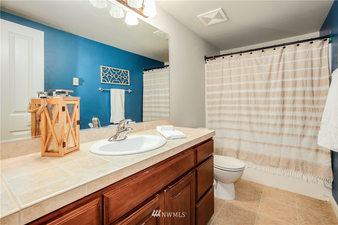 2409 Meadow Avenue North Renton, WA 98056 - Photo 30 of 40 Gallery Image 30