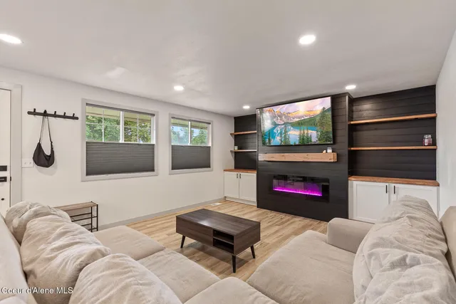 $520,000 | 1504 East 3rd Avenue, Post Falls, ID 83854