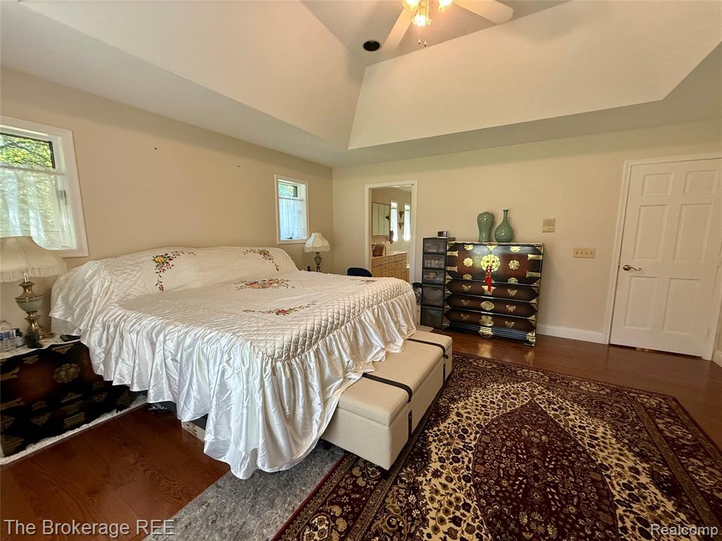12088 Pinebrook Lane South Lyon, MI 48178 - Photo 24 of 73