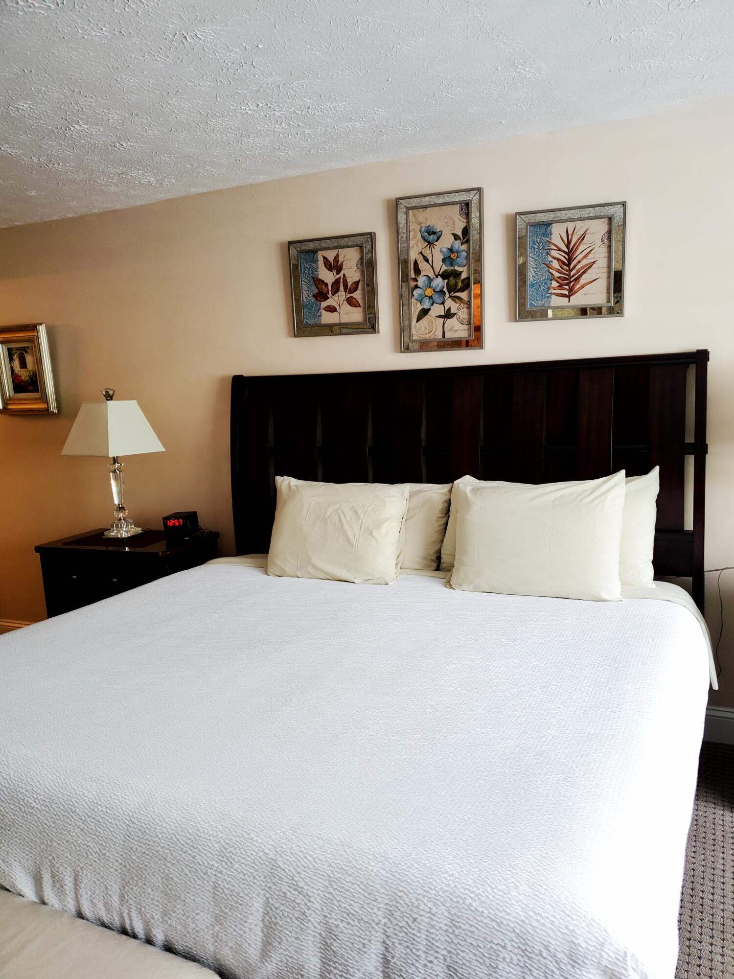 1373 Post Road, Unit 1B Wells, ME 04090 - Photo 7 of 19 Primary Bed Room