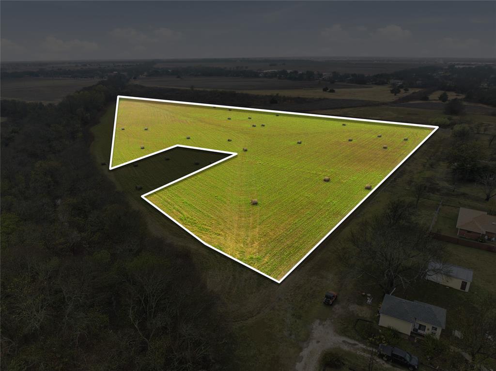 Tbd East Travis Street Italy, TX 76651 - Photo 6 of 9 a view of a tennis court