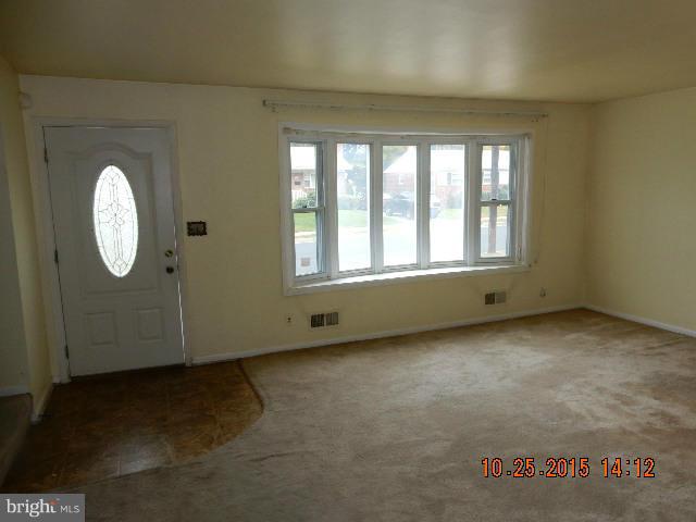 3808 Byxbee Road Randallstown, MD 21133 - Photo 8 of 21 Living Room