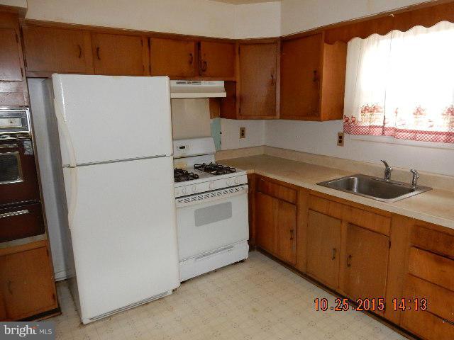 3808 Byxbee Road Randallstown, MD 21133 - Photo 10 of 21 Kitchen