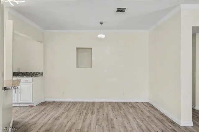 $1,940 | 313 Fox Circle, Las Vegas, NV 89107