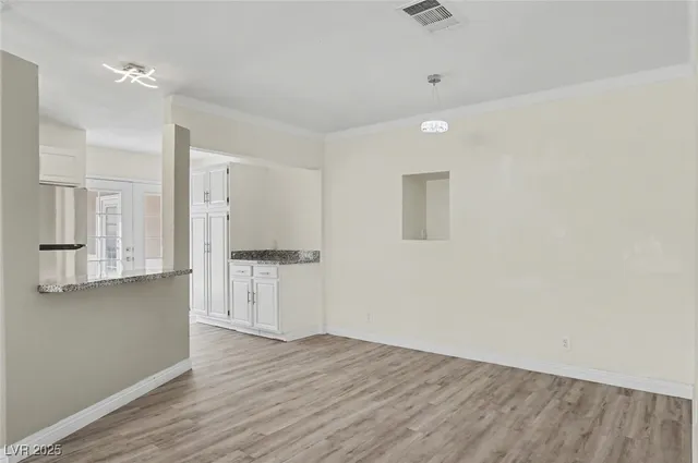 $1,940 | 313 Fox Circle, Las Vegas, NV 89107